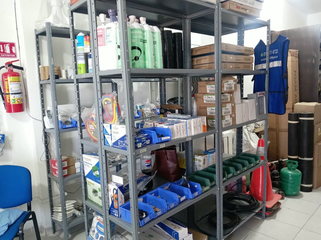Sucursal e inventario de refacciones de Punto Frío
